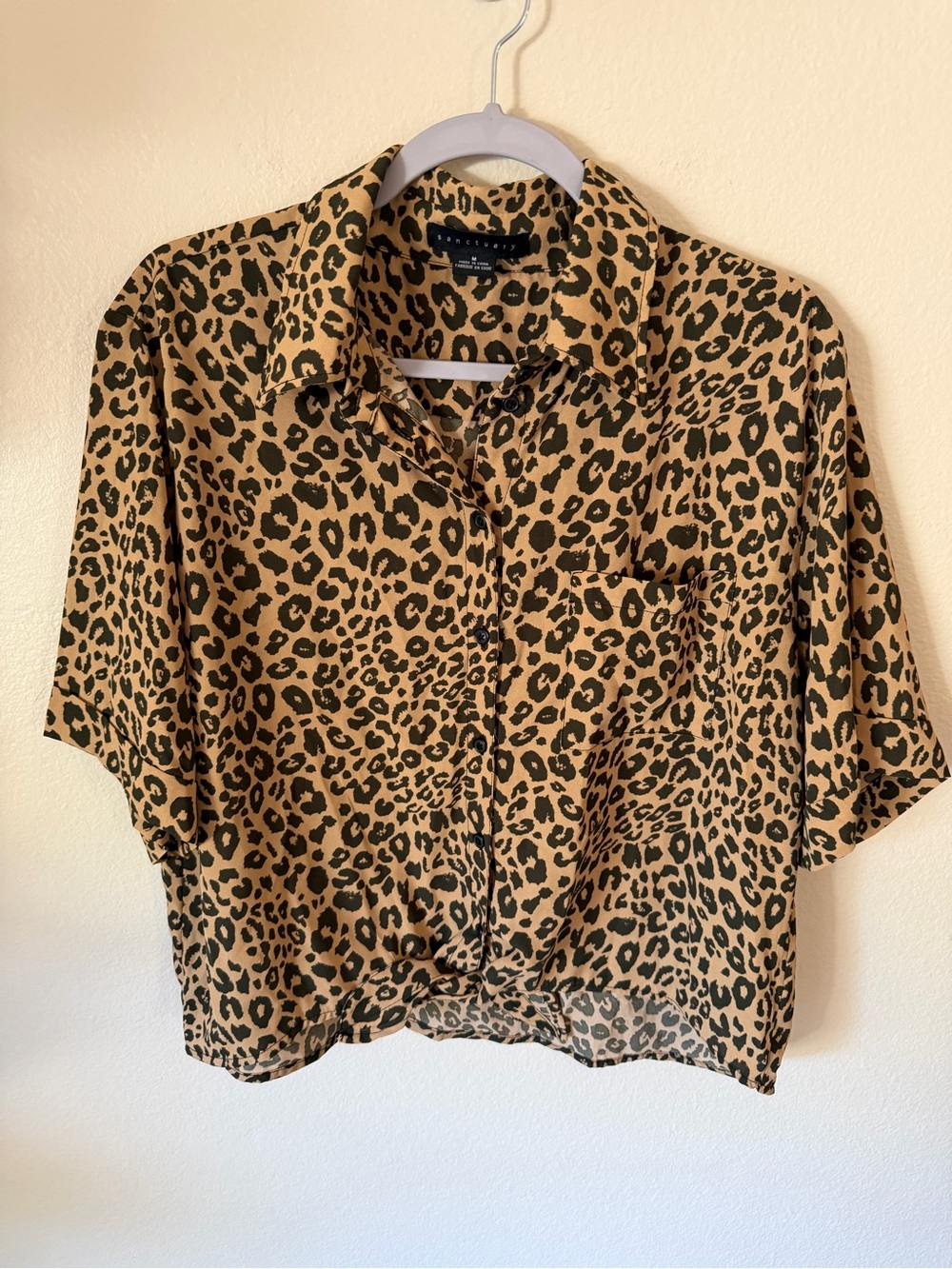 Sanctuary Leopard Print Short Sleeve Button-Down Top - Tan/Black